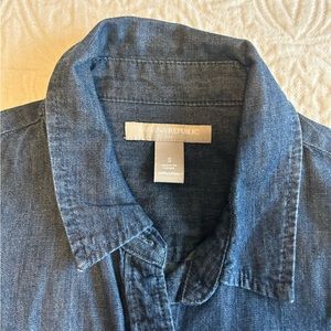 Banana Republic denim shirt